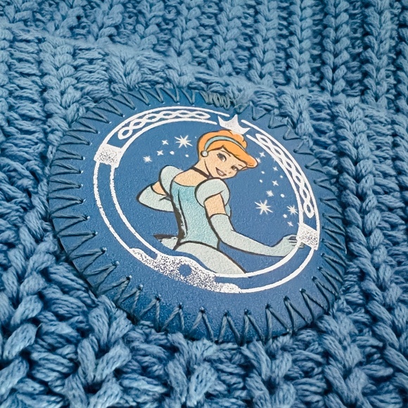 Disney x Love Your Melon - Preloved Disney Princess Cinderella, w/ Pom Pom - Picture 4 of 4